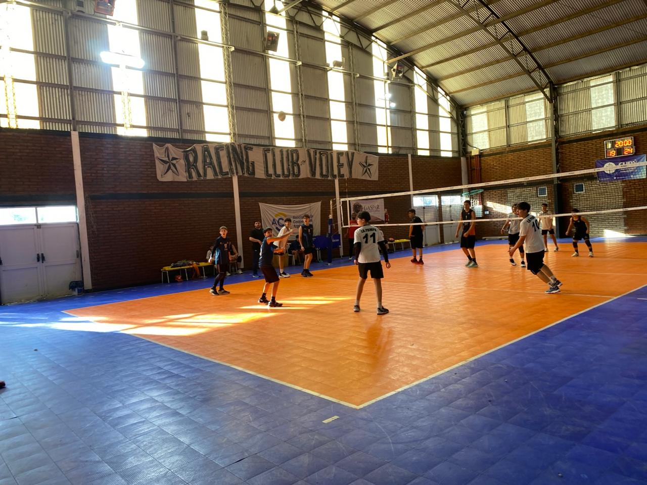 La Selección Pampeana Sub 14 de vóley realizó una nueva concentración en Eduardo Castex