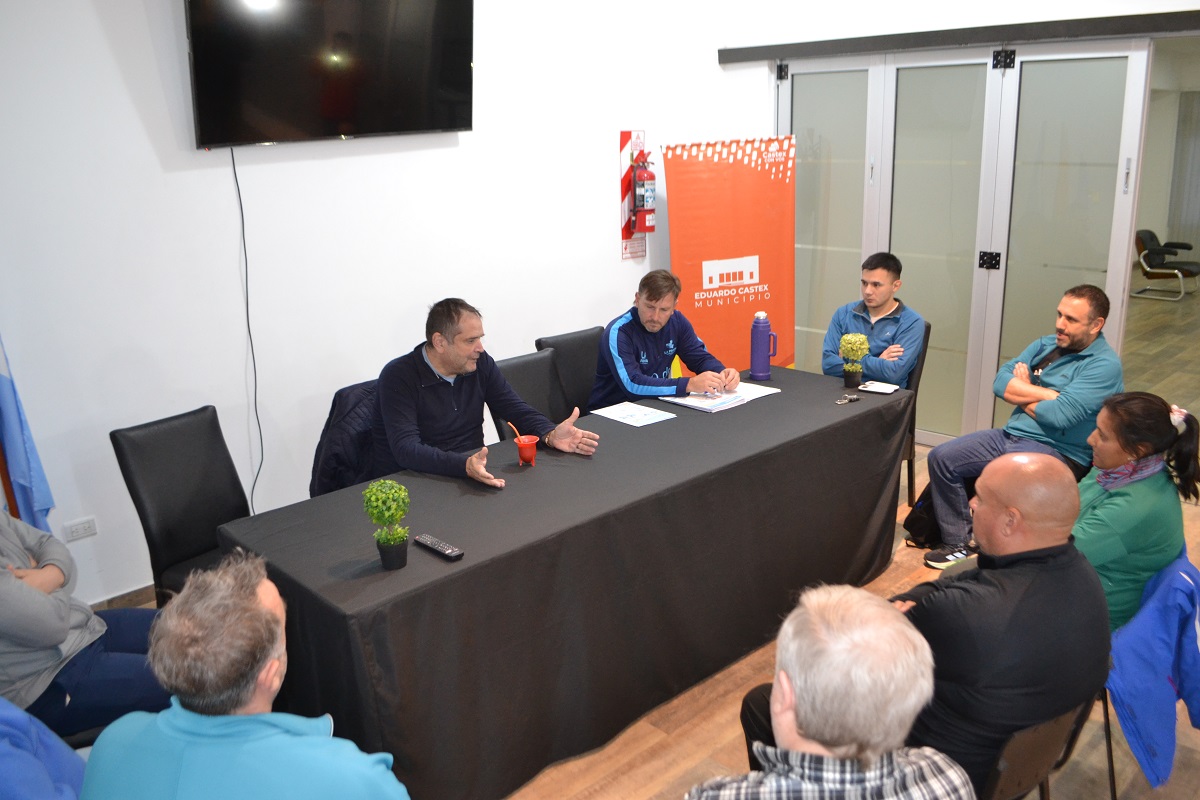 Almudévar presentó en Eduardo Castex la futura Liga Provincial de Newcom